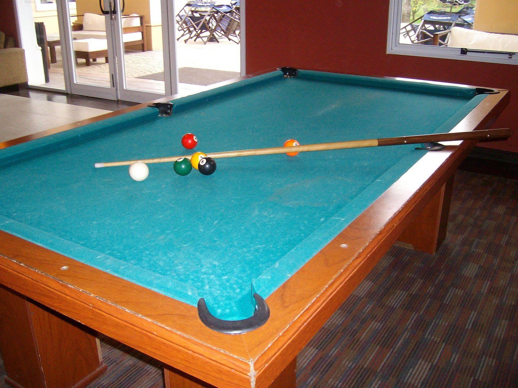 Howard Johnson Pilar Resort Spa & Convention Center Eksteriør billede