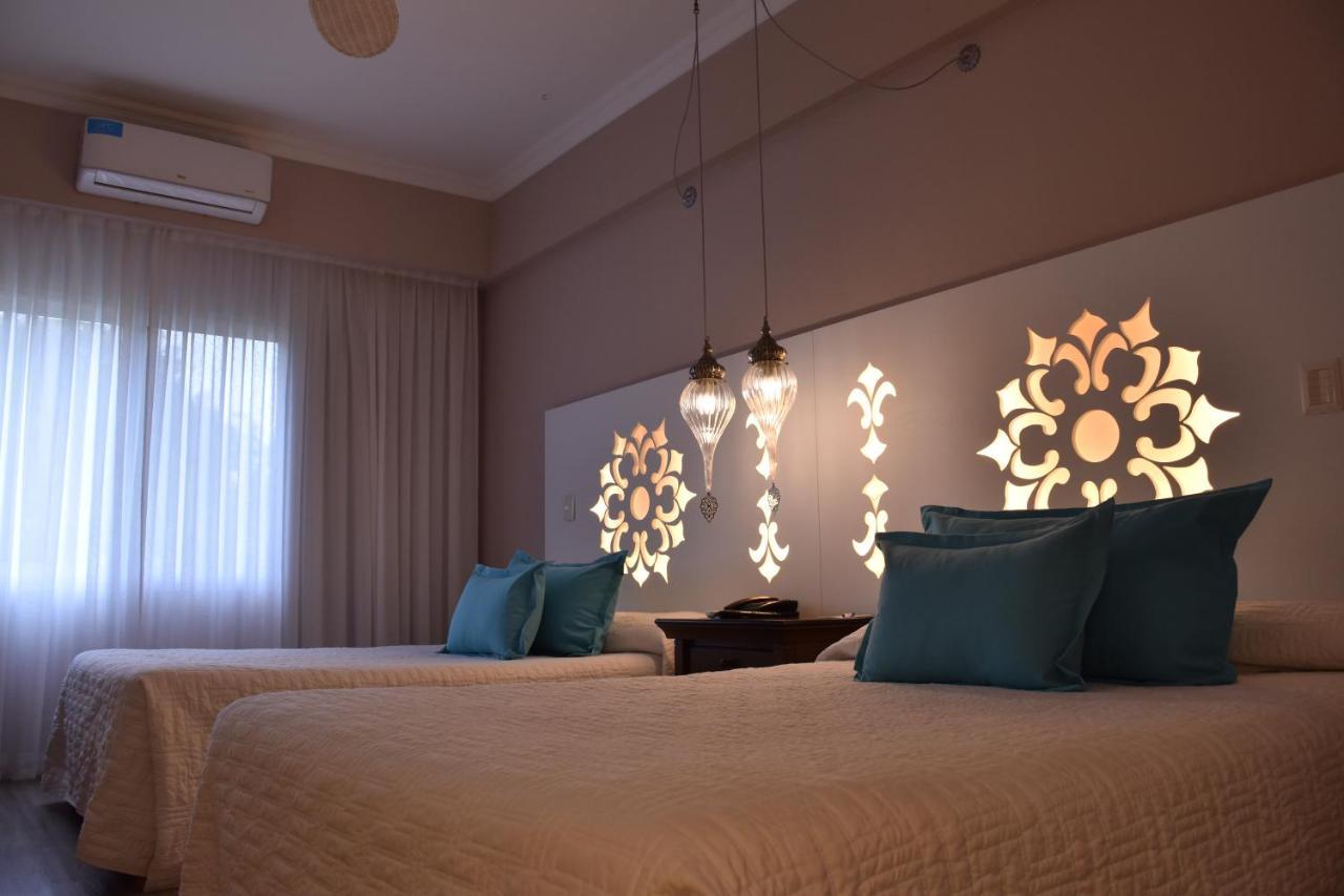 Howard Johnson Pilar Resort Spa & Convention Center Eksteriør billede