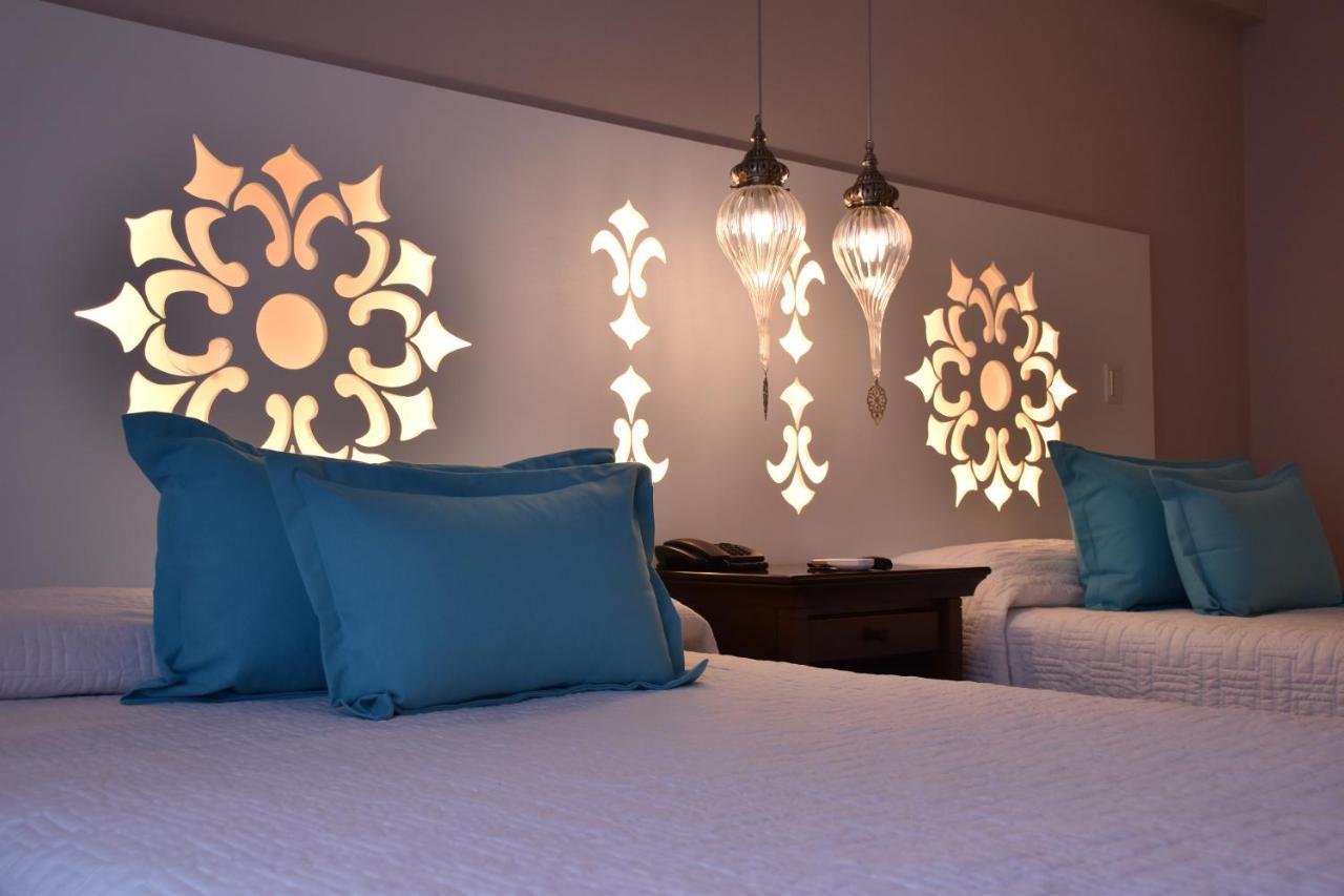 Howard Johnson Pilar Resort Spa & Convention Center Eksteriør billede